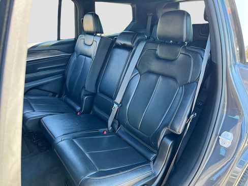 Certified 2022 Jeep Grand Cherokee L Overland image 26