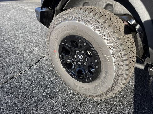 New 2025 Ford Bronco Badlands w/ Sasquatch Package image 18