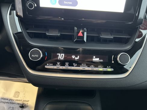 Certified 2024 Toyota Corolla LE image 27