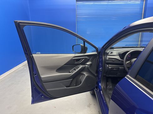 Certified 2025 Subaru Crosstrek 2.0i image 26