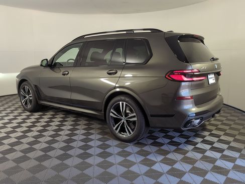 New 2026 BMW X7 xDrive40i w/ Executive Package image 3