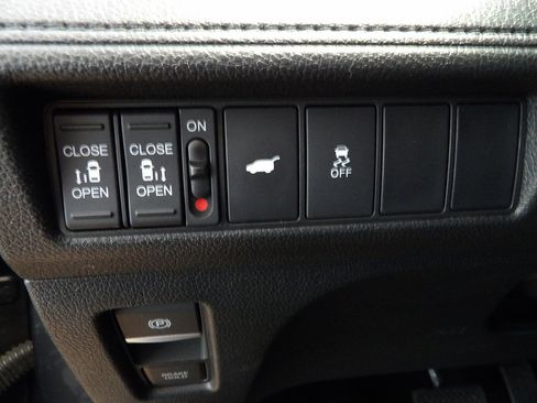 Used 2025 Honda Odyssey EX-L image 27
