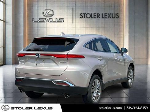 Used 2023 Toyota Venza Limited AWD/4WD image 5