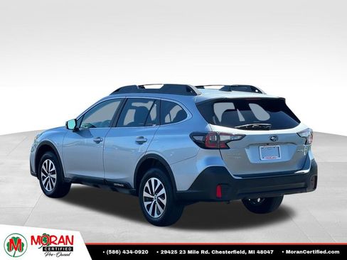 Used 2020 Subaru Outback Premium AWD/4WD image 4