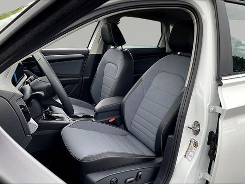 New 2026 Volkswagen Jetta SE image 20