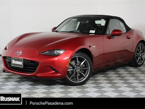 Used 2016 MAZDA MX-5 Miata Grand Touring RWD image 1