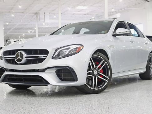 Used 2019 Mercedes-Benz E 63 AMG S image 6