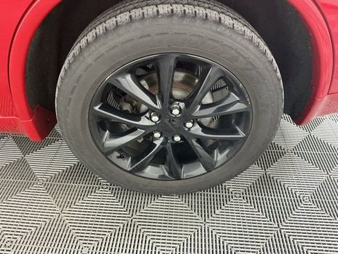 Used 2018 Dodge Durango GT w/ Blacktop Package AWD/4WD image 19