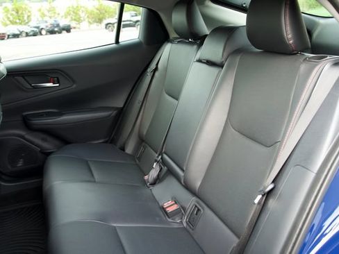 Used 2026 Toyota Prius Plug-In Hybrid FWD image 16
