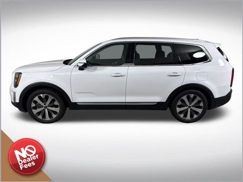 Used 2022 Kia Telluride EX w/ EX Premium Package FWD image 7