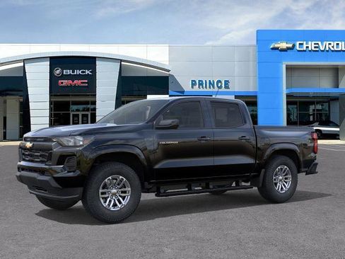 New 2026 Chevrolet Colorado LT image 2