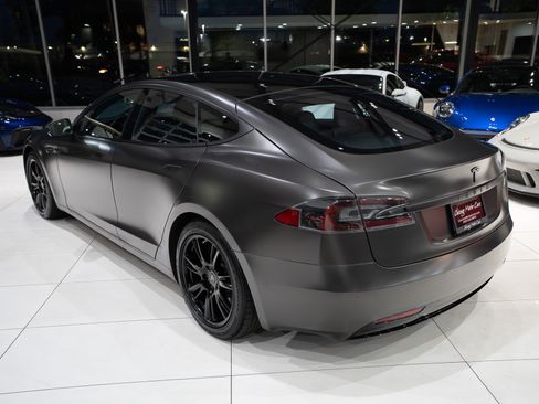 Used 2021 Tesla Model S Long Range Plus AWD/4WD image 2
