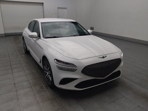 Used 2022 Genesis G70 3.3T RWD image 13