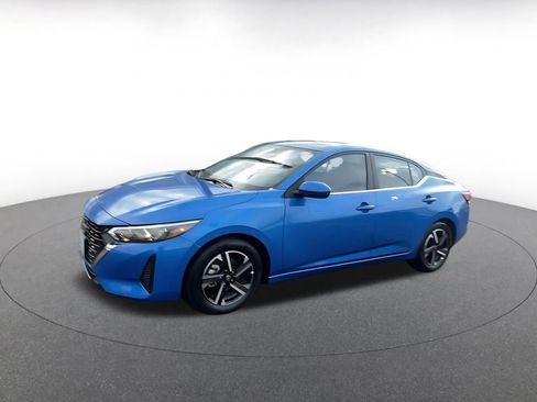 Used 2025 Nissan Sentra SV image 8