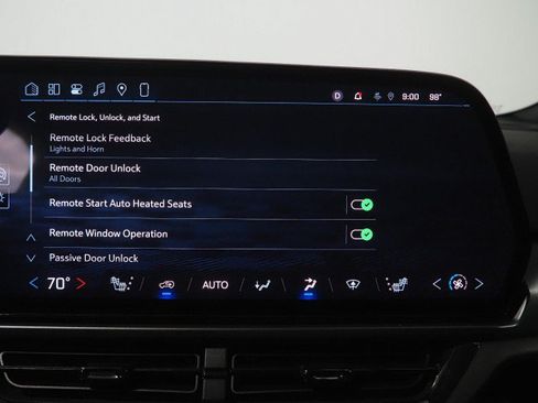 Used 2024 Chevrolet Equinox EV FWD RS w/2RS image 40
