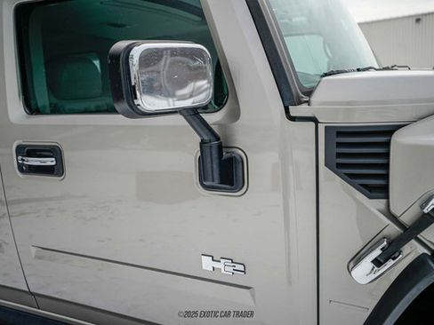 Used 2003 HUMMER H2 w/ Preferred Equipment Group image 78