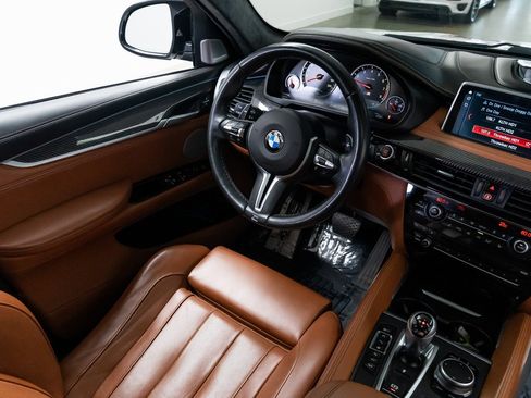 Used 2019 BMW X6 M w/ Executive Package image 10