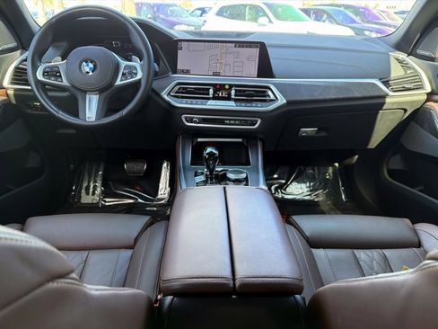 Certified 2023 BMW X5 sDrive40i w/ M Sport Package image 15