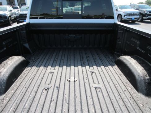 New 2026 Chevrolet Silverado 3500 LTZ w/ LTZ Plus Package AWD/4WD image 15