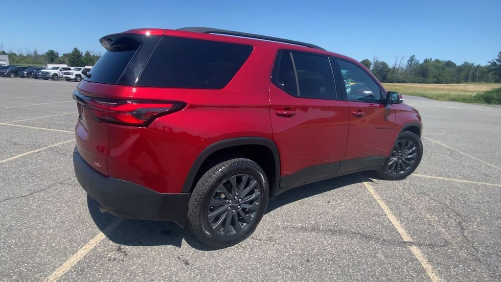 Certified 2023 Chevrolet Traverse RS AWD/4WD image 8