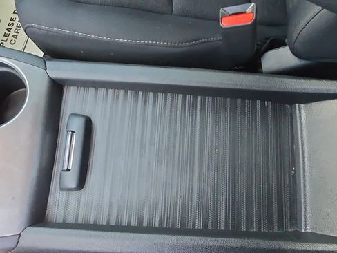Used 2019 Honda Passport Sport image 45