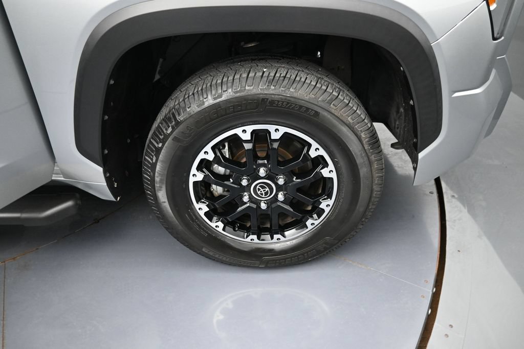 Used 2024 Toyota Tundra SR5 RWD image 23