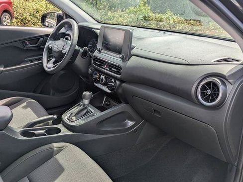 Used 2022 Hyundai Kona SEL AWD/4WD image 30