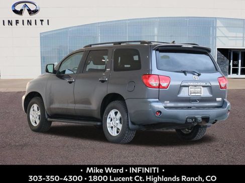 Used 2013 Toyota Sequoia SR5 AWD/4WD image 3