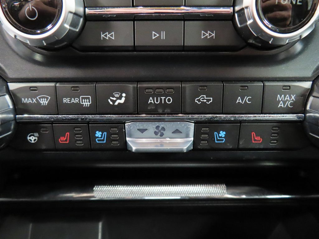 Used 2025 Ford F150 Lariat AWD/4WD image 62