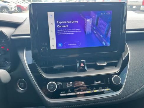Used 2025 Toyota Corolla SE FWD image 14