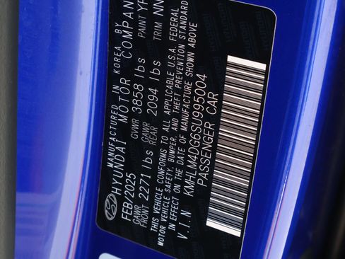 Certified 2025 Hyundai Elantra Sport image 20