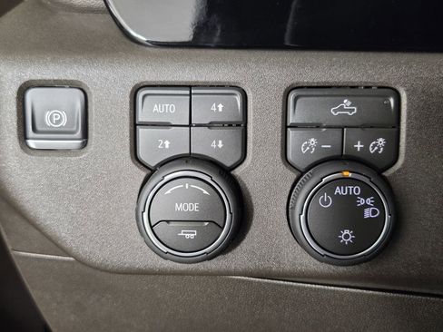 New 2026 Chevrolet Silverado 1500 LT AWD/4WD image 22