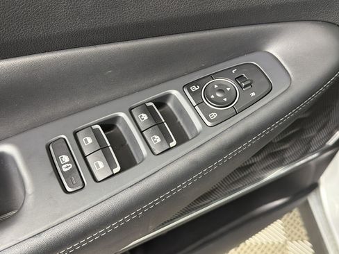 Used 2023 Hyundai Santa Fe SEL w/ Premium Package FWD image 13