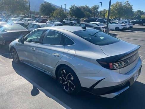 Used 2024 Hyundai Sonata SEL AWD/4WD image 8
