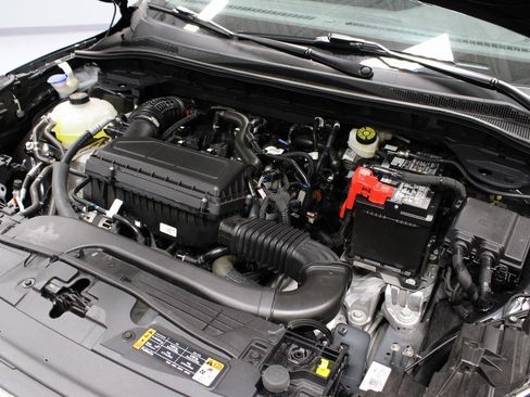 Certified 2025 Ford Escape Active image 12