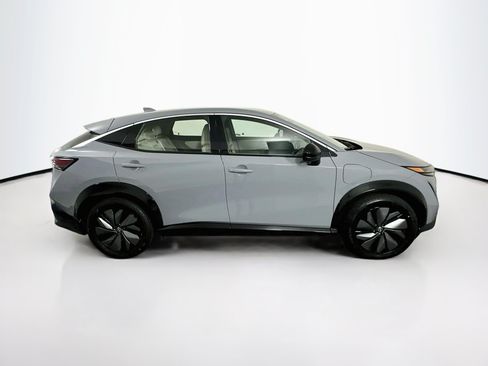Used 2024 Nissan Ariya FWD image 10