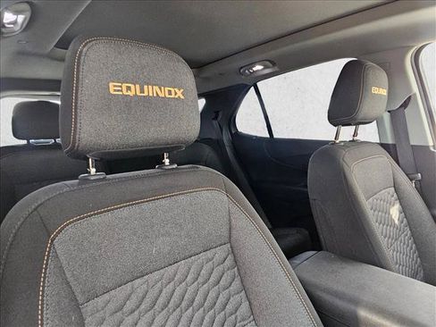 Used 2019 Chevrolet Equinox LT w/ Sun & Navigation Package AWD/4WD image 19
