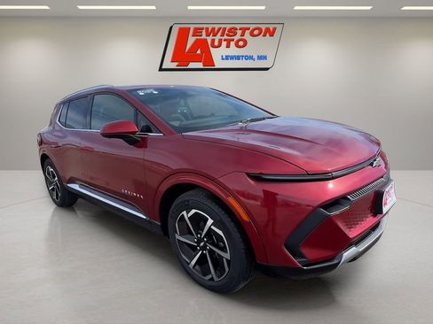 Certified 2025 Chevrolet Equinox EV LT w/ Convenience Package image 7