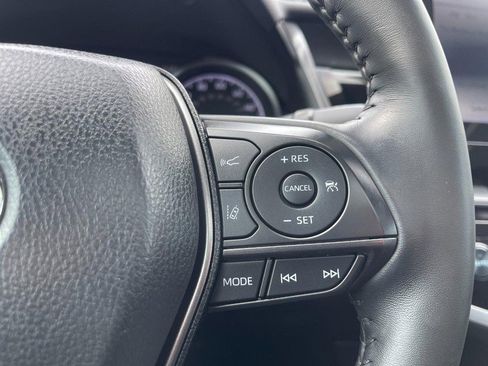 Used 2024 Toyota Camry XSE w/ Navigation Package image 19