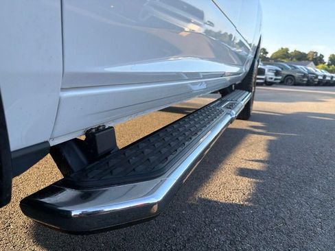 Used 2022 RAM 2500 Big Horn w/ Level 1 Equipment Group AWD/4WD image 15