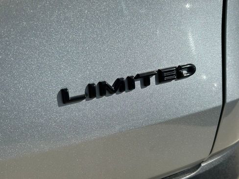 Used 2024 Toyota Grand Highlander Limited image 14