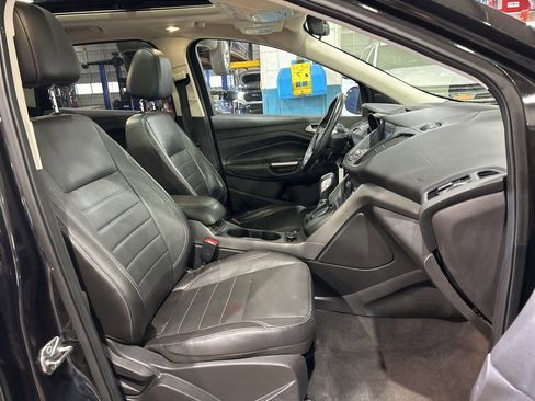 Used 2014 Ford Escape SE w/ Leather Comfort Package FWD image 41