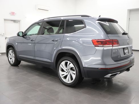 Used 2021 Volkswagen Atlas SE AWD/4WD image 6