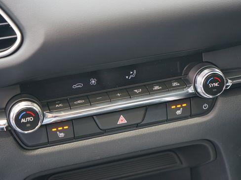 New 2025 MAZDA CX-30 AWD 2.5 S w/ Preferred Package image 25