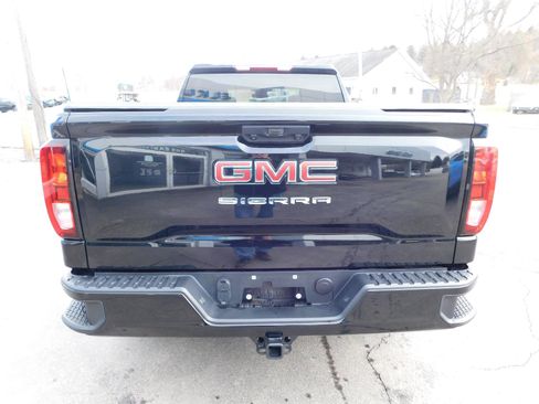 Used 2023 GMC Sierra 1500 Pro w/ Graphite Edition image 8