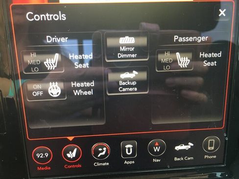 Used 2020 RAM 1500 Big Horn AWD/4WD image 14