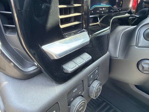 Used 2025 Chevrolet Silverado 1500 LTZ w/ LTZ Premium Package AWD/4WD image 16