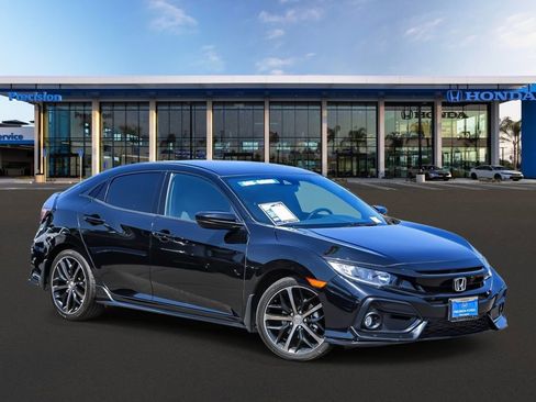 Used 2021 Honda Civic Sport image 1