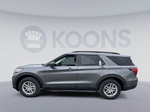 New 2026 Ford Explorer Active AWD/4WD image 2