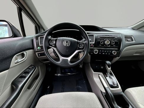 Used 2013 Honda Civic LX image 8